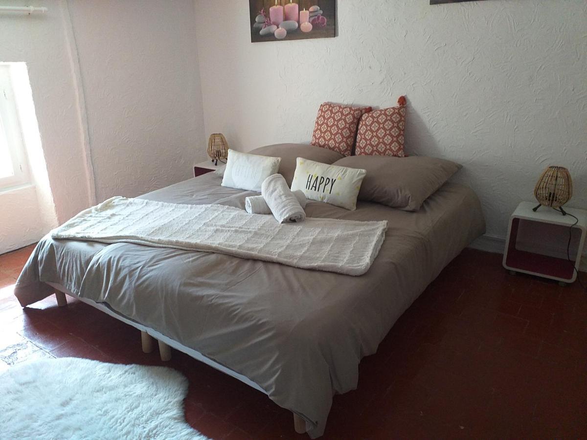 Bed and Breakfast Deux M Villes-sur-Auzon Exterior foto
